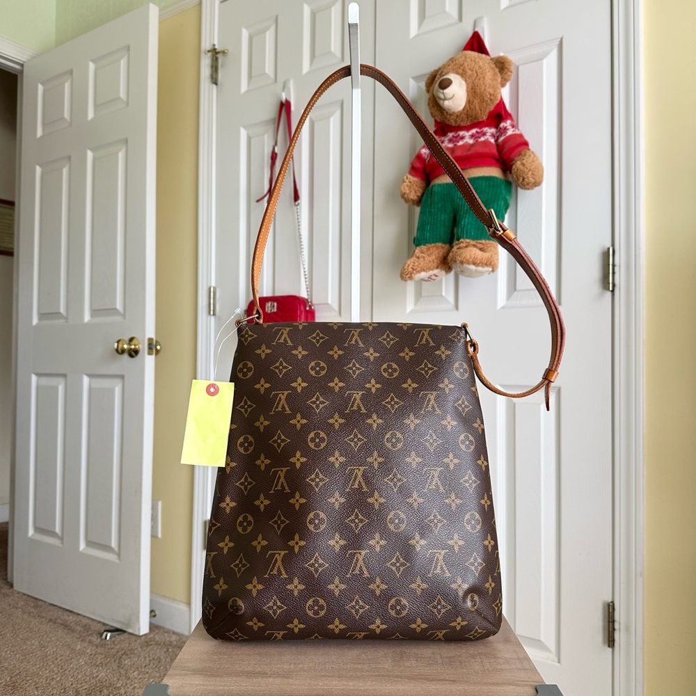 Louis Vuitton Monogram GM Musette Salsa Shoulder Bag, Very Good Condition - Picture 3 of 16